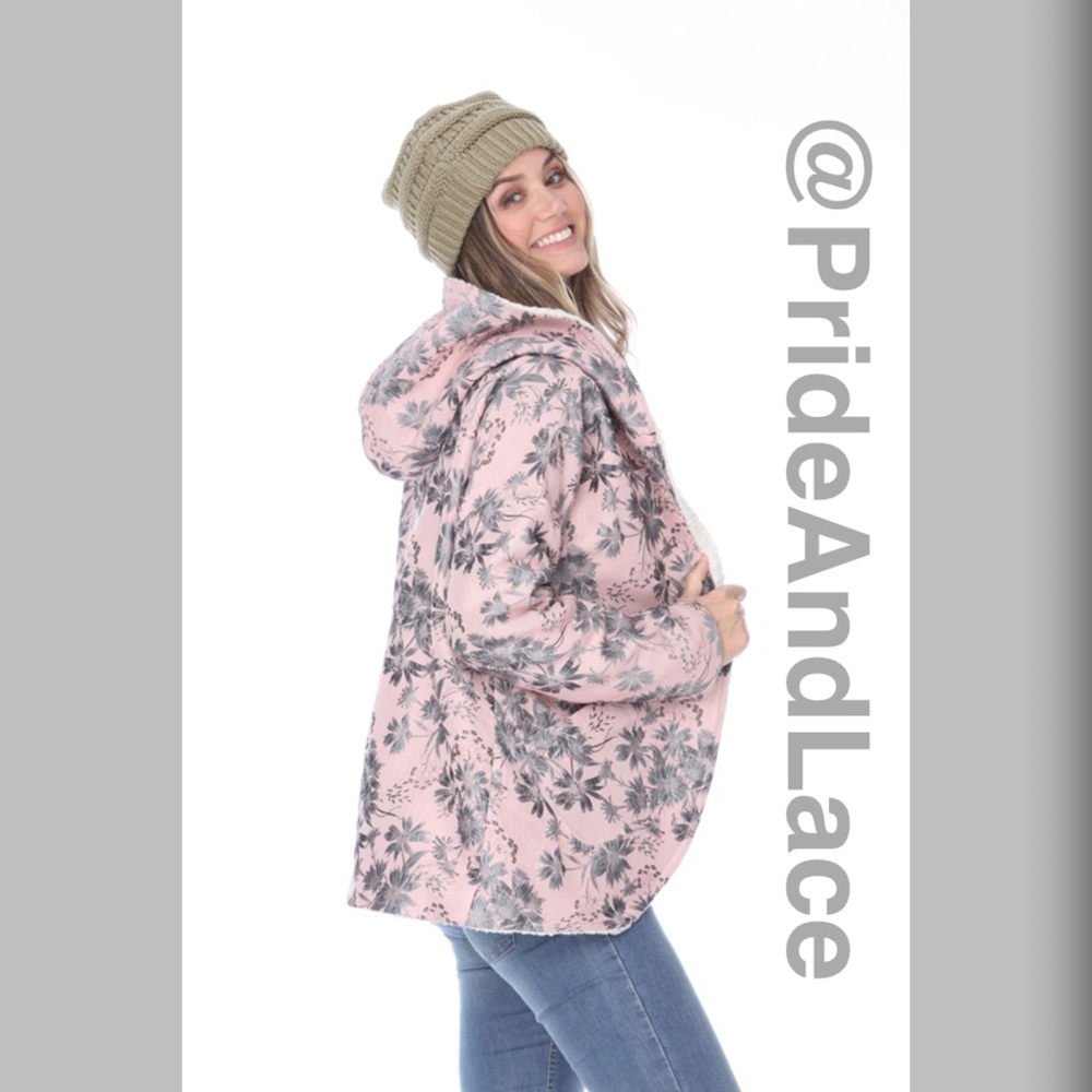 BLUSH FLORAL FAUX FUR LINED CARDIGAN - Picture 3 of 7